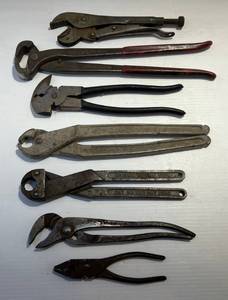lot 184 image: Misc. Vintage Tools