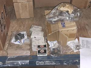 Lot of (1 Box) RadiatorThermostat Parts, Gaskets, Water Pump, Bearing Sleeve