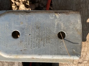 lot 24 image: Bolt on trailer coupler for 3 tongue 