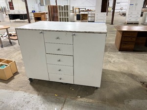 lot 43 image: DOUBLE SIDED ROLLING CABINET 60X36X46