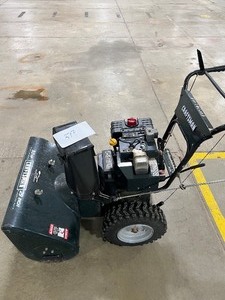 lot 373 image: CRAFTSMAN 29 SNOW BLOWER