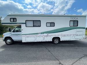 1998 Ford E Super Duty RV - 67,346 MILES