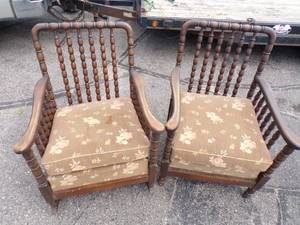 lot 6 image: Stylish High End Karpin Brand Chair and Rocker