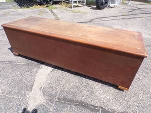 lot 24 image: Awesome Large Vintage Cedar Chest