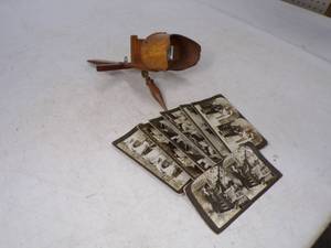 lot 10 image: Vintage Stereoscope With Antique Picture Cards