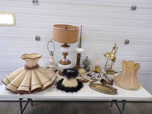 lot 37 image: Large Lot of Vintage Lamps and Unique Shades