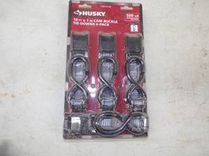 lot 92 image: 4 pack of Tie-Downs