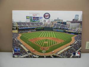 lot 40 image: BEAUTIFUL TARGET FIELD Innagural Season artwork ---Approximately 33 x 22---- see photos