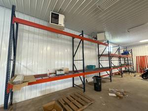 lot 5 image: 5 Sections of Pallet Racking