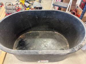 lot 15 image: 110 Gallon Tank