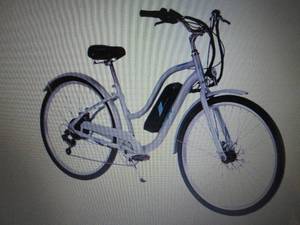 lot 66 image: Huffy Everett Plus Womens 27.5 7-...
