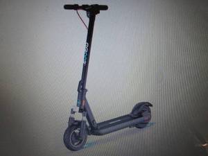 lot 71 image: GYROOR X8 Electric Scooter open box...