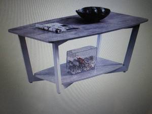 lot 75 image: Convenience Concepts Graystone Coff...