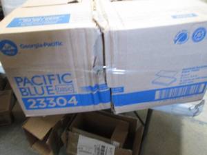 lot 79 image: Pacific Blue Basic Recycled Multifo...