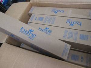 lot 405 image: Box of 100ct Boxes 3.5 oz Bare Pap...