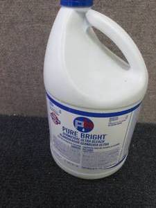 lot 439 image: 6 Gallons Pure Bright Ultra Bleach...