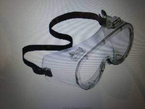 lot 448 image: Case of 100 Safety Works Safety Che...