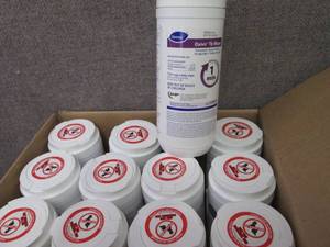 lot 452 image: Case of 12- 60 ct Diversey Oxivir T...