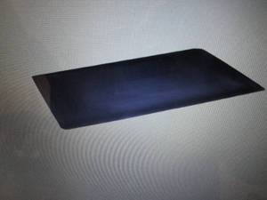 lot 133 image: Antifatigue Mat Ribbed, 2 ft x 3 f...