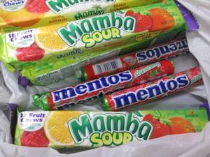 lot 203 image: 12- Mambas & Mentos...