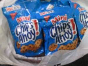 lot 232 image: 12- 3 oz Bags Chips Ahoy Cookies...