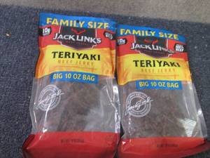 lot 244 image: 2- 10 oz Bags Jack LinksTeriyaki Be...