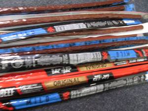 lot 250 image: 12 Jack Links Assorted Large Beef S...