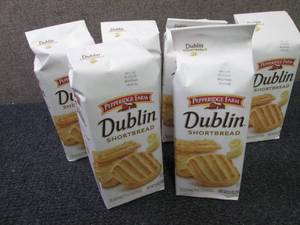 lot 313 image: 6- 5.5 oz pks Pepperidege Farms Dub...