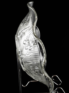 lot 60 image: Jeanette Clear 9 12in Salad Bowl Pattern Glass.