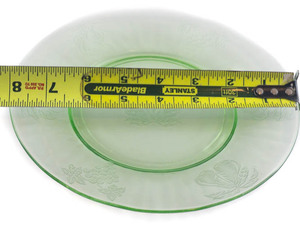 lot 87 image: Hazel Atlas Depression Glass, Fruits Green Luncheon Plate, 8in Depression Glass.