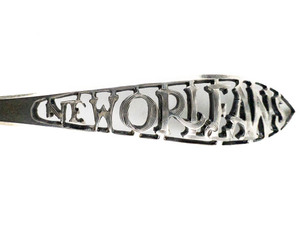 lot 112 image: STERLING SILVER - Charles M Robbins (Robbins Co.) States & Cities ANTIQUE Souvenir Spoon New Orleans