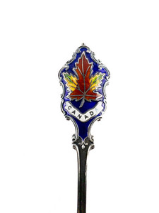 lot 113 image: STERLING SILVER - Niagara Falls ANTIQUE Souvenir Spoon Enameled Canadian Motif