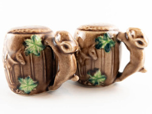 lot 183 image: Elbro (Japan) Canada Souvenir Hand Painted Rabbit handled, Salt and Pepper Shakers, with Leaves and Mountie motif. 2 14in ChinaPorcelain.
