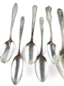 lot 201 image: Group of Nine Teaspoons. Pattern Collectors Delight Silver plate.