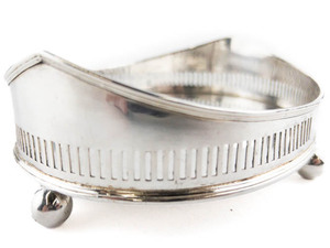 lot 224 image: Footed Oval Tray with Pierced Sides. Silver plate.