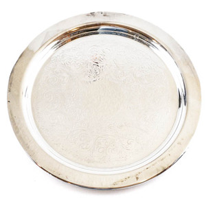 lot 72 image: WM A Rogers Round Tray Silverplate Hollowware.