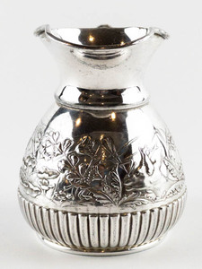 lot 151 image: Wilcox #5307 Nature Scene (Rabbit Owl Fox) Gilt Silverplate Hollowware.