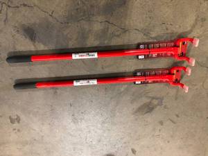 Lot of 2 The Deck Demon 45 in. Wrecking Bar Customer Returns See Pictures