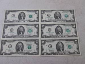 lot 17 image: (CNTR) 6 - $2 Dollar Bills - Serial...