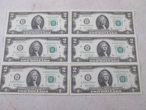 lot 20 image: (CNTR) 6 - $2 Dollar Bills - Serial...