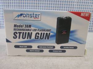 lot 59 image: (CNTR) Monster Rechargeable LED Fla...