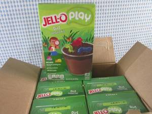 lot 74 image: (B-2) 6 Boxes Jell-O Play Dirt Dess...