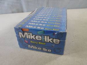 lot 91 image: (B-2) 12 Boxes of Mike and Ike Berr...