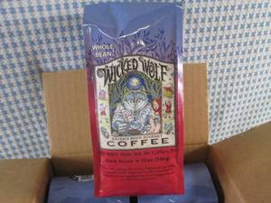 lot 115 image: (B-3) 6 Bags Whole Bean Wicked Wolf...