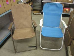 lot 154 image: (BS) 2 Folding Chairs...