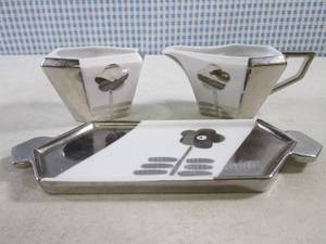 lot 174 image: (CS) Art Deco Sugar Creamer Set wit...