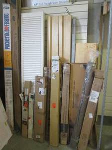 lot 188 image: (EW1) Assorted UnsoldUnclaimed Lot...