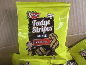 lot 199 image: (EC2) Case of 130 Fudge Stripes Min...