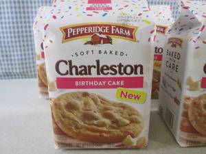 lot 202 image: (B-2) 5 Bags Pepperidge Farm Soft B...