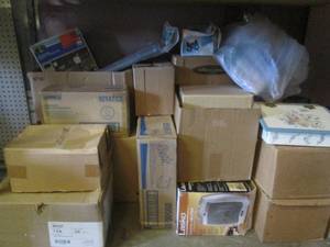 lot 299 image: (EW6) Assorted UnsoldUnclaimed and...